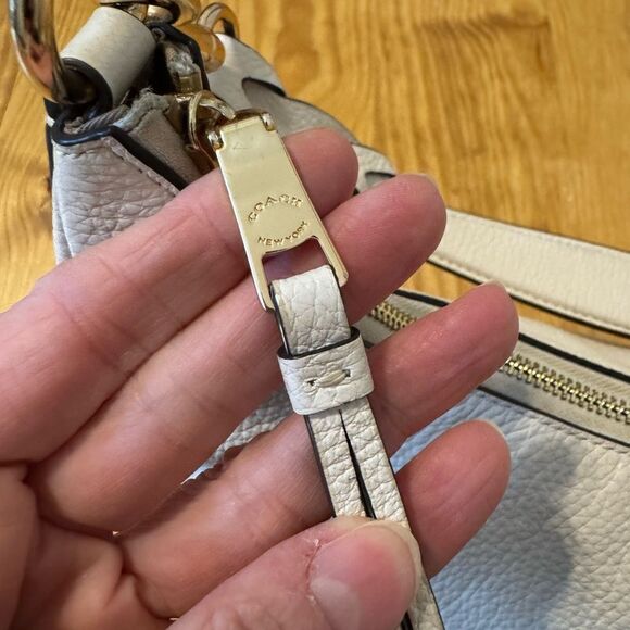 COACH Jules Hobo Leather Shoulder Handbag White C9190 - Picture 5 of 16